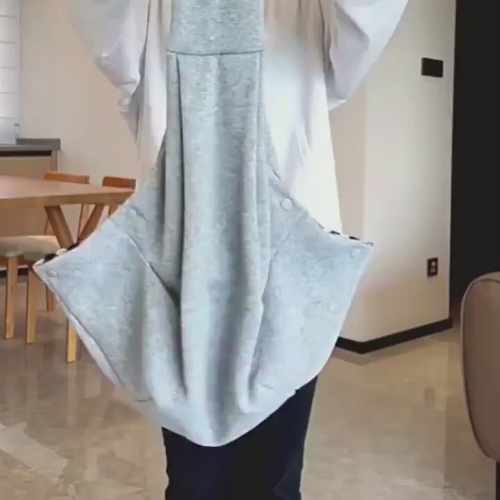 ファッションペットトートキャリア アウトドア用 軽量通気性生地 調整可能ショルダーストラップ スナップ式開閉 前面顔窓付き 最大 7.5kg 犬猫対応 ライトブルー・ブラック